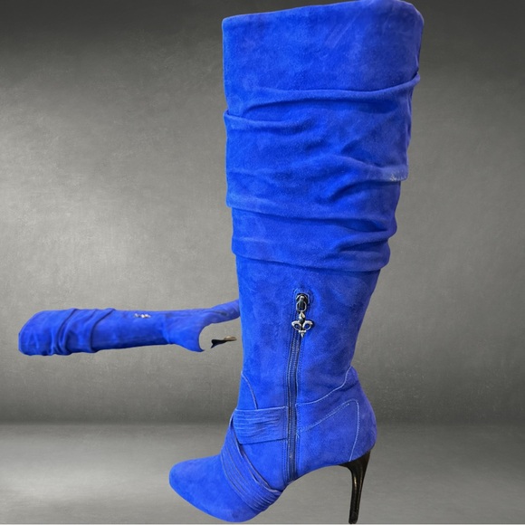 Donald Pliner Royal Blue Suede Boots new  8 - Picture 2 of 9